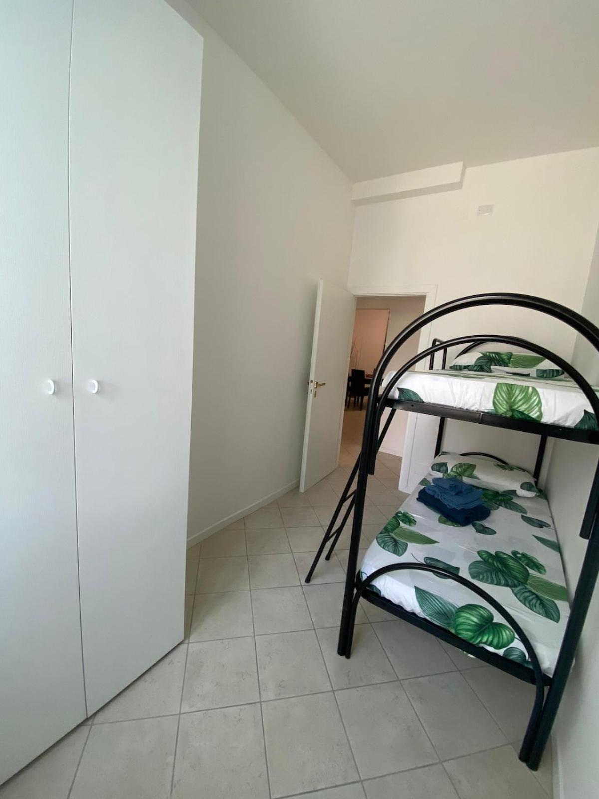Ampio Appartamento In Posizione Strategica ริมินี ภายนอก รูปภาพ